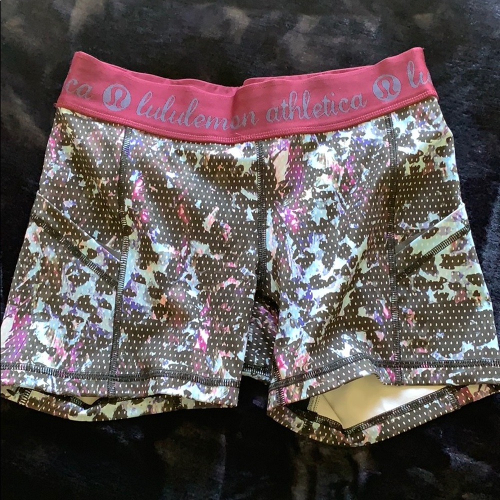 Lululemon spandex running shorts